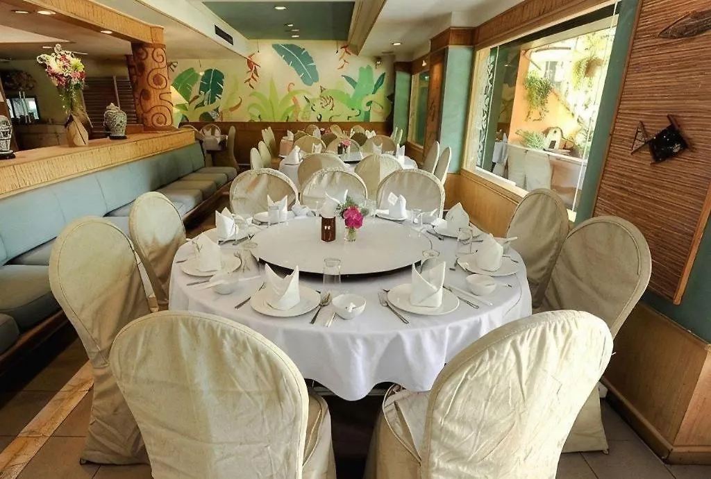 Holiday Garden Hotel-1
